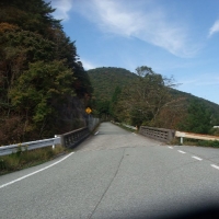 まっすぐ進みます